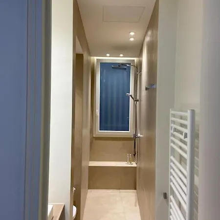 Apartment Coeur De Montorgueil Angle Tiquetonne Ensoleille Paris